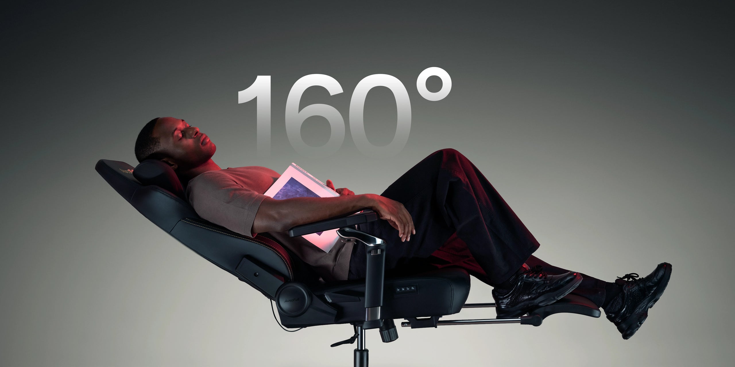 90°–160° Recline for Total Comfort
